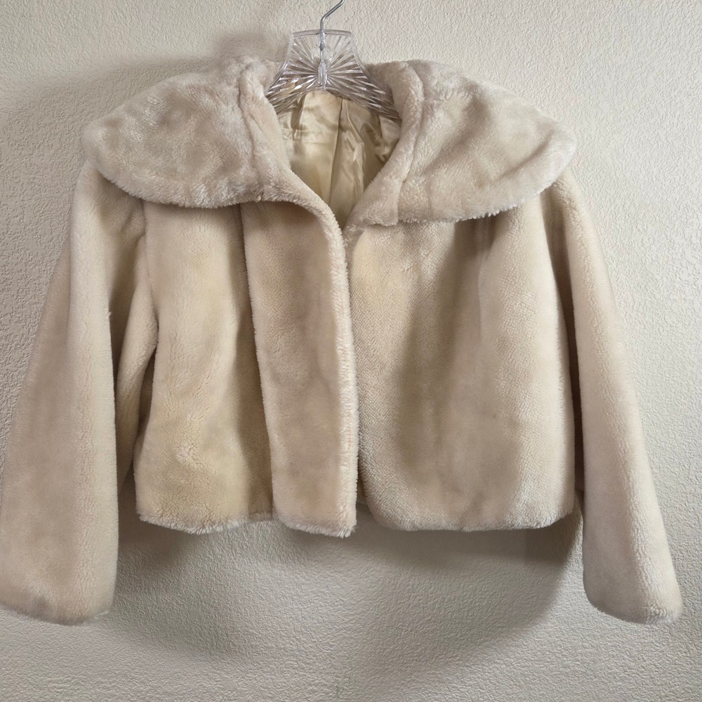 Vintage Cream Faux Fur Cropped Jacket Oversized Collar Ivory Wedding Wrap Coat